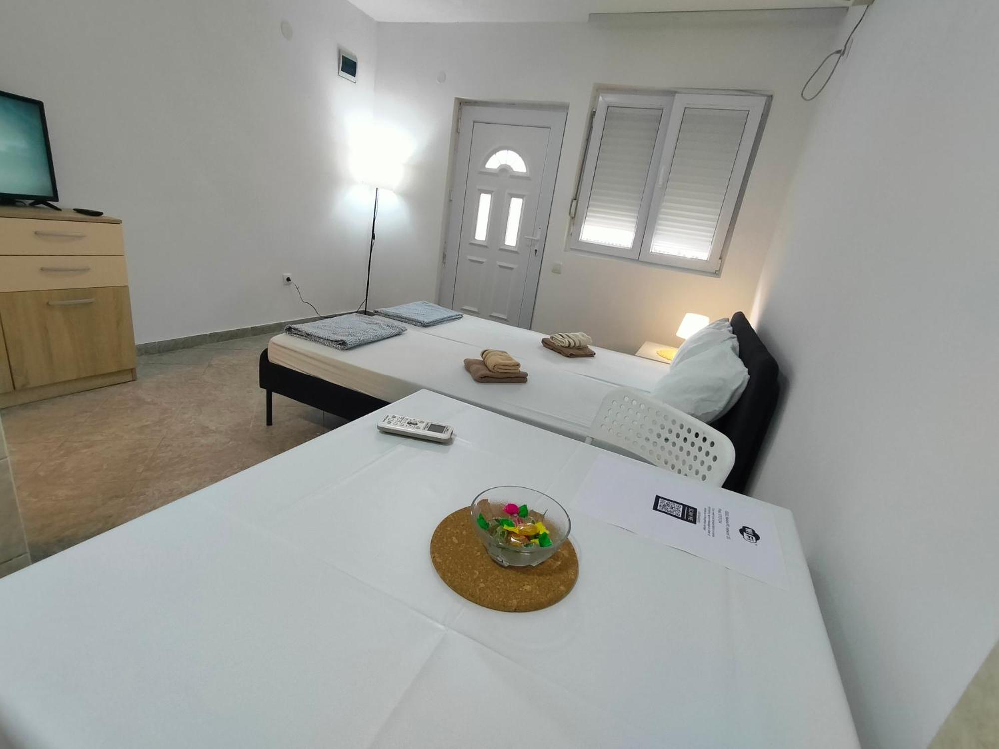 A1 - Airport Belgrade Apartment Szoba fotó